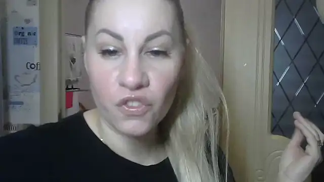 TherestlessKitty online show from 03/23/25, 06:05