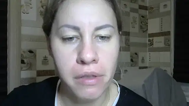 TherestlessKitty online show from 09/14/25, 08:09