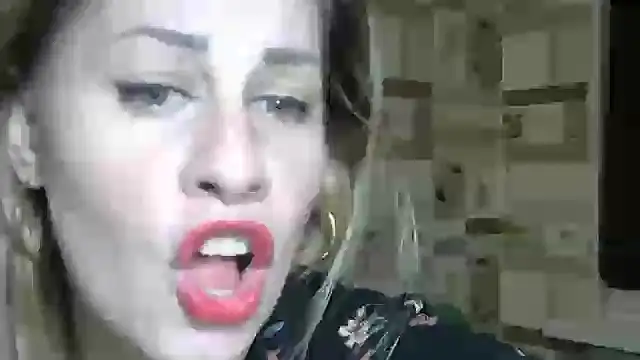 TherestlessKitty online show from 10/29/25, 05:45