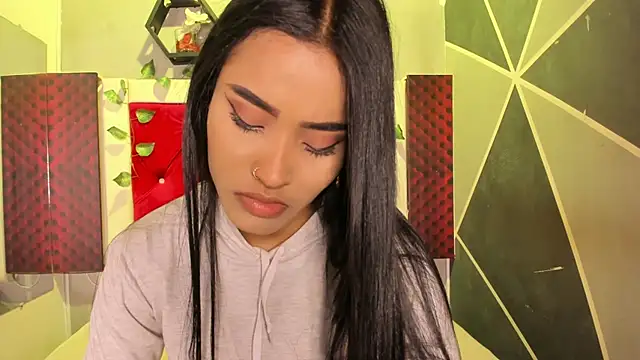 Karoll014 online show from 02/05/26, 11:50