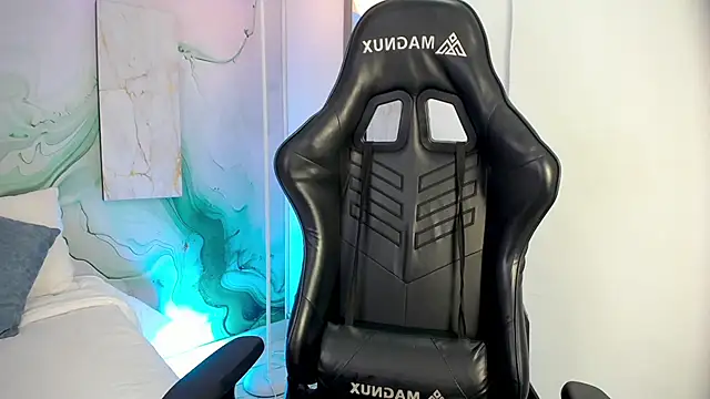 Tayzon Foxxx online show from 03/29/26, 08:21