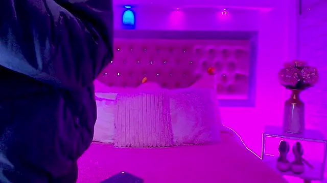 Tayzon Foxxx online show from 02/24/26, 12:50