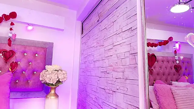 Tayzon Foxxx online show from 02/21/26, 01:57