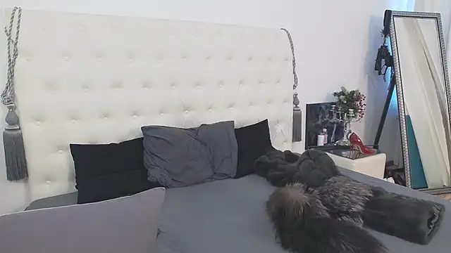 AlinaOnly online show from 03/22/26, 11:01