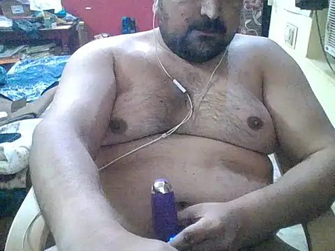 ARYANAVAILABLE online show from 03/16/26, 08:55