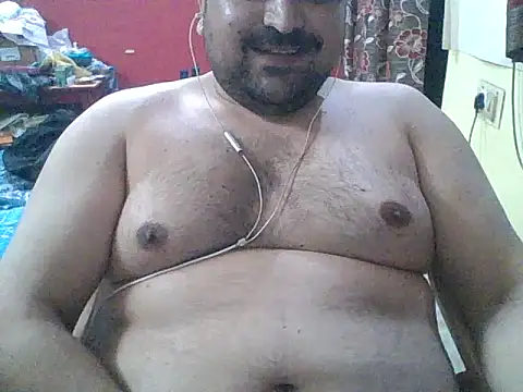 ARYANAVAILABLE online show from 03/09/26, 12:47