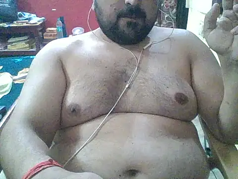 Snapshot of ARYANAVAILABLE chatting on 09/14/25, 11:05 ARYANAVAILABLE online show from 09/14/25, 11:05