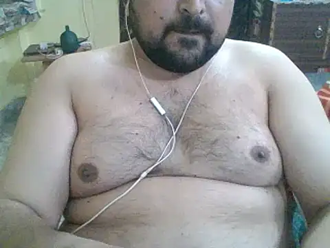 Snapshot of ARYANAVAILABLE chatting on 02/12/25, 01:30 ARYANAVAILABLE online show from 02/12/25, 01:30