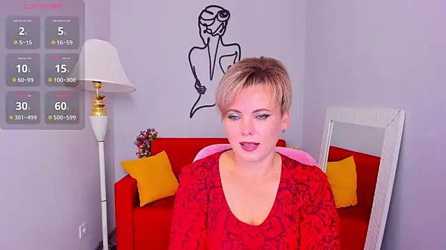 Julia Wilsone online show from 10/29/25, 07:07