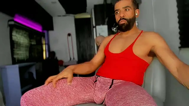 Snapshot of DirtyDrizzy chatting on 02/15/26, 04:28 DirtyDrizzy online show from 02/15/26, 04:28