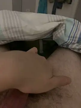 Erenn34 online show from 11/07/25, 10:24