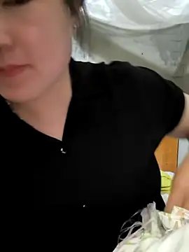 Sweetlove 77 online show from 10/20/25, 01:44