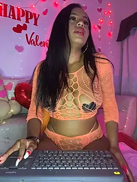 Snapshot of AlisonHoot69 chatting on 02/18/25, 02:38 AlisonHoot69 online show from 02/18/25, 02:38