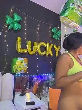 AlisonHoot69 online show from 04/01/26, 12:57