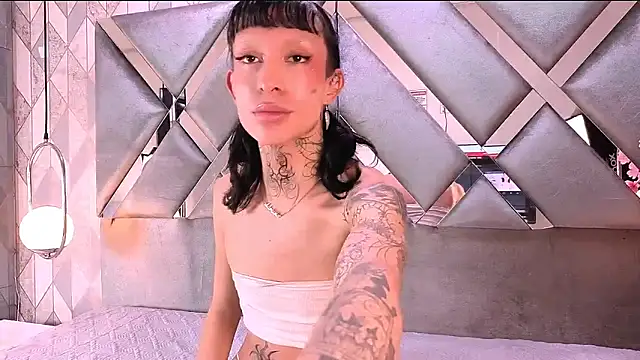 MadisonWood01 online show from 04/09/26, 09:10