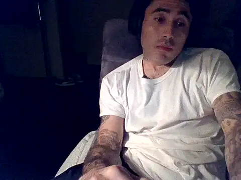 Snapshot of tengocanicas chatting on 10/15/25, 08:55 tengocanicas online show from 10/15/25, 08:55