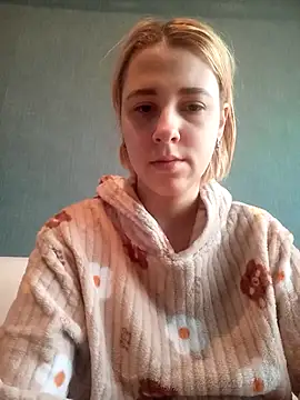 Gussie Bridie online show from 03/08/25, 06:54