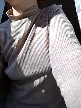 Gussie Bridie online show from 11/26/25, 08:36