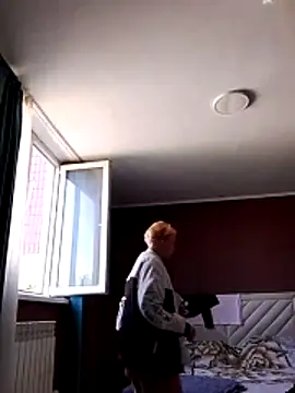 Snapshot of Gussie_Bridie chatting on 04/20/26, 05:54 Gussie Bridie online show from 04/20/26, 05:54
