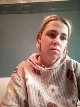 Gussie Bridie online show from 03/06/25, 02:18