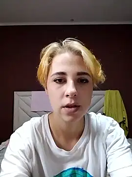 Snapshot of Gussie_Bridie chatting on 05/03/26, 08:30 Gussie Bridie online show from 05/03/26, 08:30