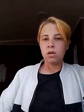 Gussie Bridie online show from 04/12/26, 12:30