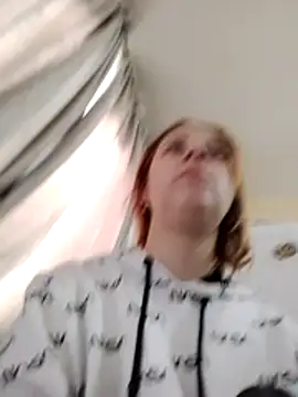 Gussie Bridie online show from 11/20/25, 06:03