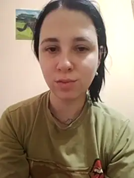 Gussie Bridie online show from 10/18/25, 05:42