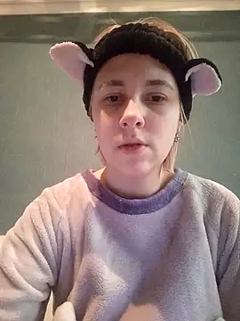 Gussie Bridie online show from 03/02/25, 02:25