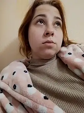 Gussie Bridie online show from 12/14/25, 05:13