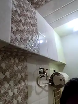 Snapshot of darktamil_d chatting on 11/16/25, 04:50 darktamil d online show from 11/16/25, 04:50