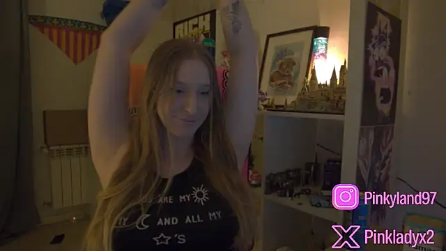 Pinkyladyxxx online show from 04/23/26, 07:48