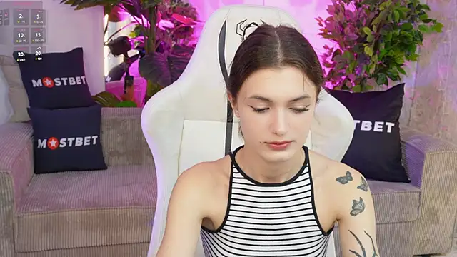 Britney054 online show from 12/21/24, 11:34