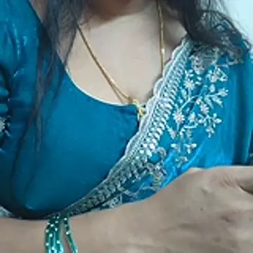 Snapshot of Telugu_Romanticteacher chatting on 05/19/26, 04:41 Telugu Romanticteacher online show from 05/19/26, 04:41