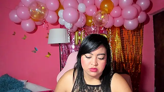 ivy roosx online show from 04/13/26, 06:45