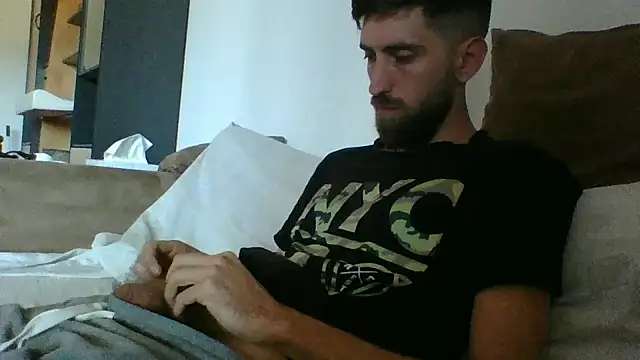 kevcore96 online show from 12/04/24, 10:07