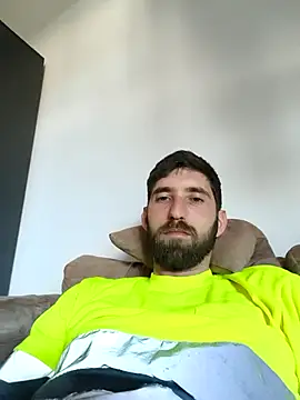 kevcore96 online show from 11/25/25, 01:44