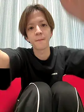 yuuuuma578 online show from 11/13/25, 08:51