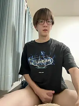 yuuuuma578 online show from 09/13/25, 05:02