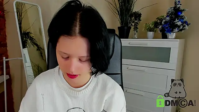 Snapshot of Alina_Mills chatting on 01/12/25, 10:45 Alina Mills online show from 01/12/25, 10:45