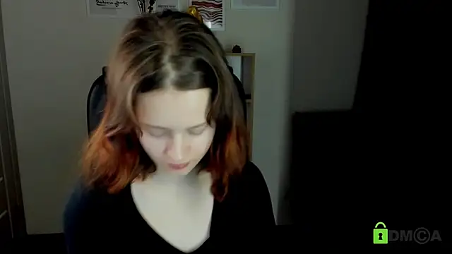 Alina Mills online show from 12/04/25, 10:03