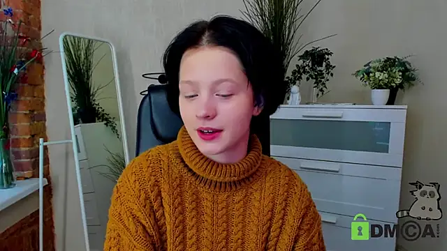 Snapshot of Alina_Mills chatting on 01/21/25, 10:19 Alina Mills online show from 01/21/25, 10:19