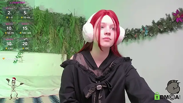 Snapshot of Alina_Mills chatting on 12/24/24, 03:58 Alina Mills online show from 12/24/24, 03:58