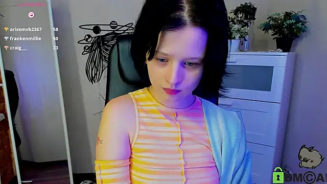 Snapshot of Alina_Mills chatting on 01/16/25, 01:58 Alina Mills online show from 01/16/25, 01:58