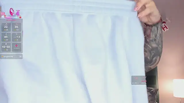 juicy led  online show from 02/18/26, 11:17