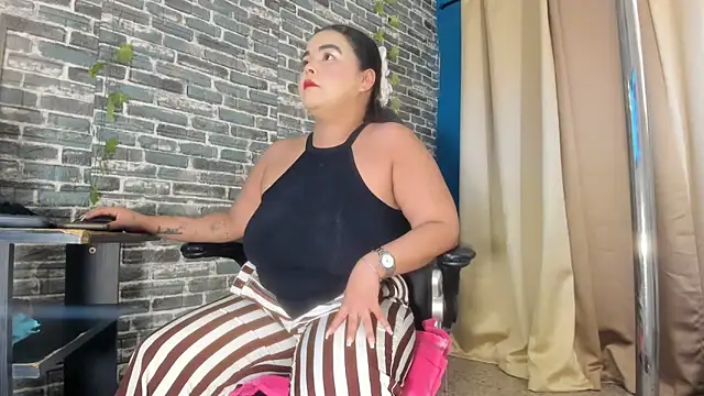 iam samy  online show from 11/13/25, 11:47