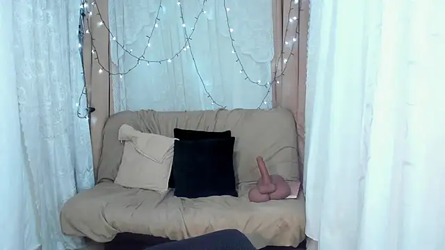 Ana off alana online show from 03/29/26, 01:51