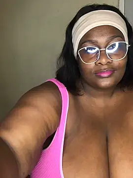 bustytitsxxx online show from 04/22/26, 06:09