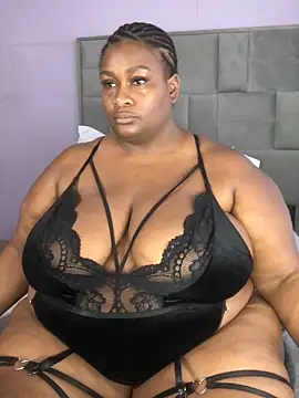 bustytitsxxx online show from 11/21/25, 04:00