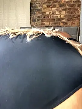 bustytitsxxx online show from 01/10/26, 04:19